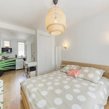 Apartment Elegant Au Coeur De 16e Paris